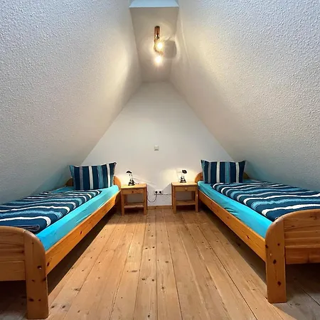 Emily Hof Doettgebuell Aventoft