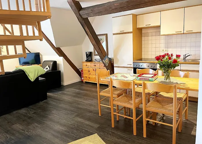 Emily Hof Doettgebuell Aventoft